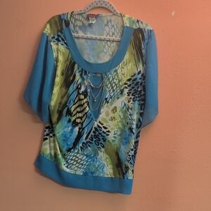 Essentials Blue & Green Printed Chain-Detail Blouse